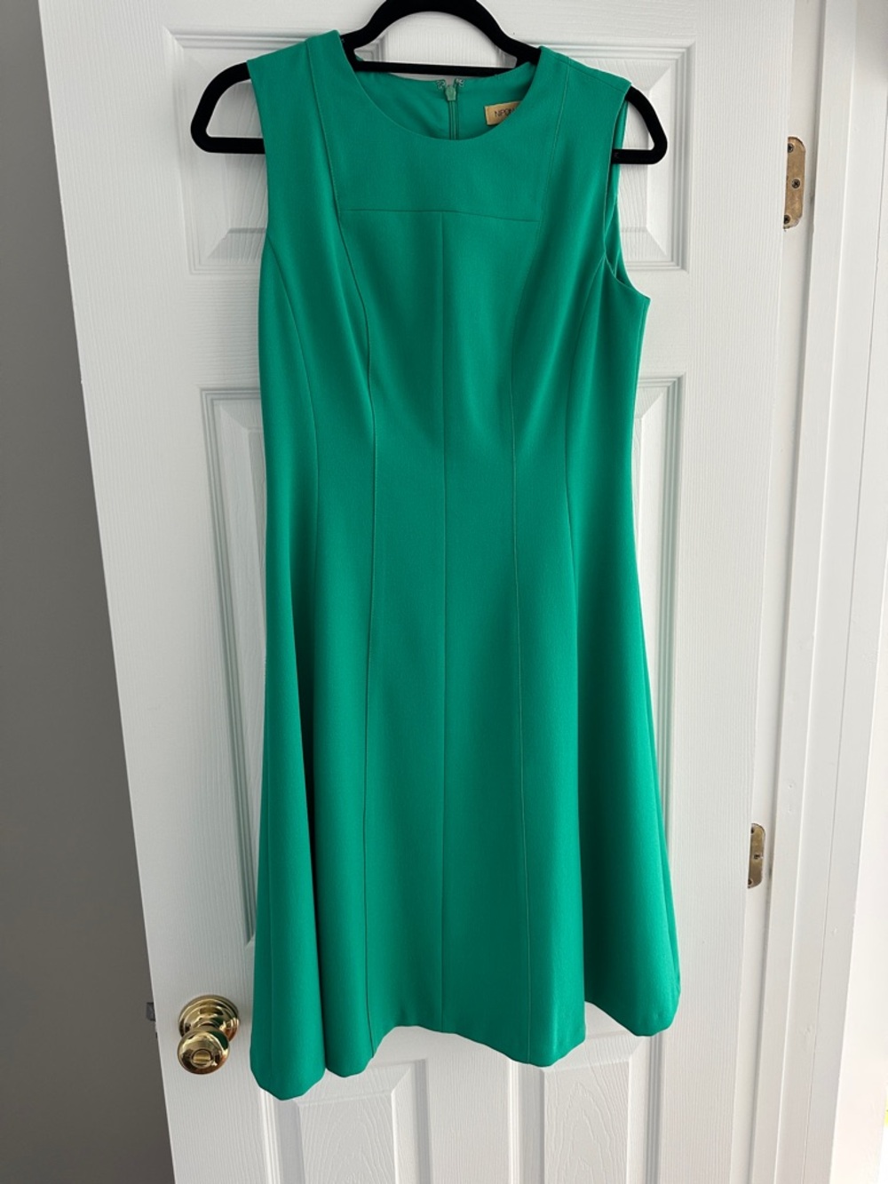 Nipon Boutique Emerald Green Sleeveless Midi Dress